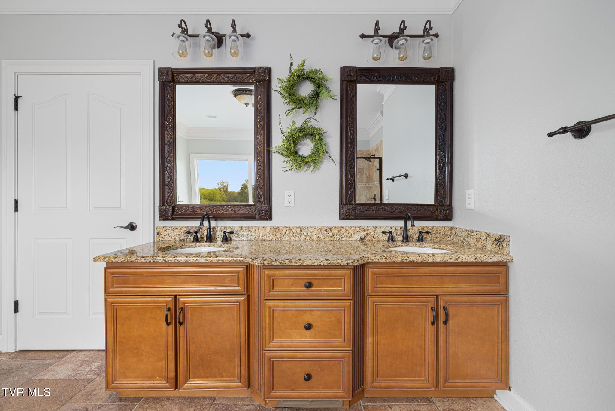 1180 Keller Road Afton, TN 37616 - Photo 19 of 62 Primary bathroom