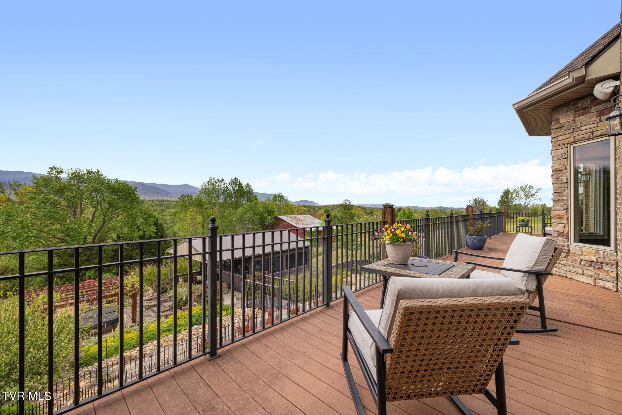 1180 Keller Road Afton, TN 37616 - Photo 21 of 62 Back deck