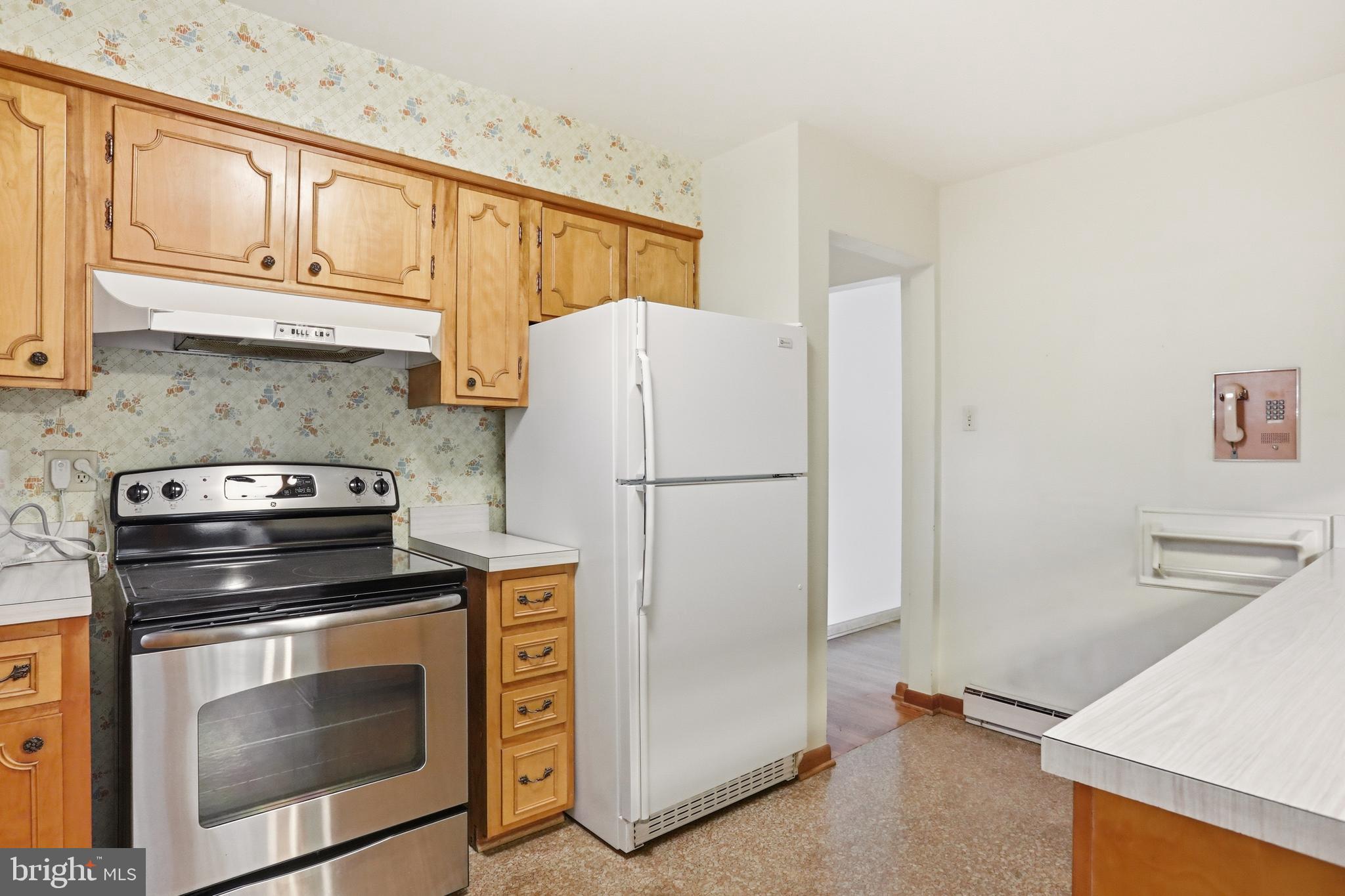 206 Dogwood Road Winchester, VA 22602 - Photo 13 of 39 Kitchen
