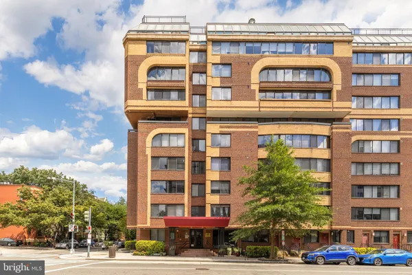 $2,995 | 1245 13th Street Northwest, Unit 1012, Washington, DC 20005