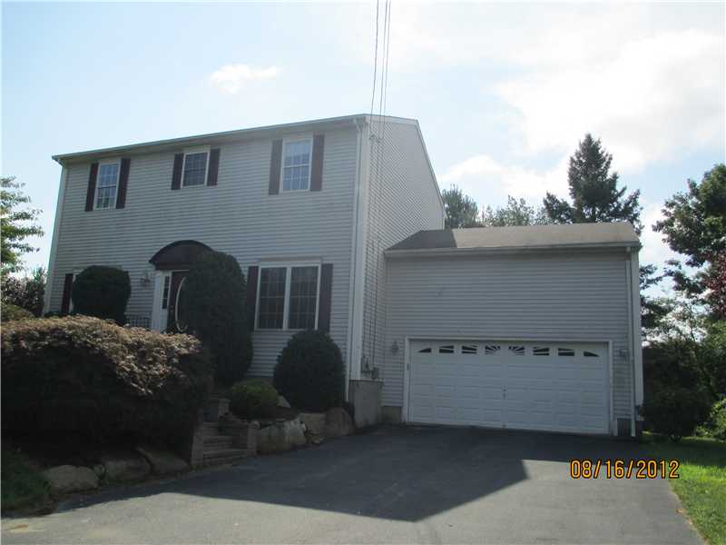 10 Paddock Drive Cranston, RI 02921 - Photo 1 of 11 Exterior Front.