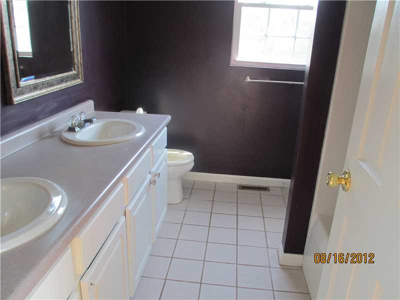 10 Paddock Drive Cranston, RI 02921 - Photo 7 of 11 Master Bath/Spa.