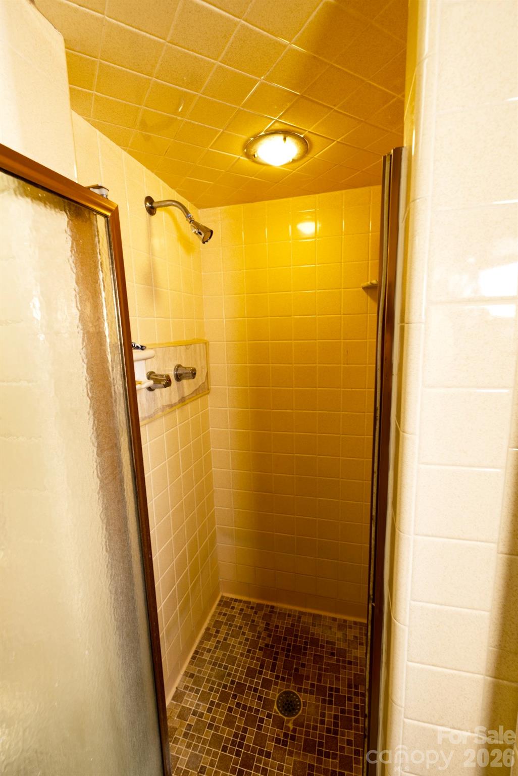 2042 Robinson Road, Unit 2 Newton, NC 28658 - Photo 15 of 20