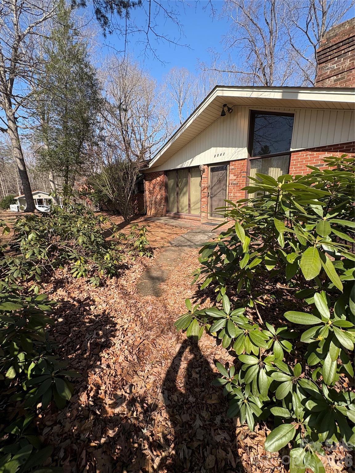 2042 Robinson Road, Unit 2 Newton, NC 28658 - Photo 2 of 20