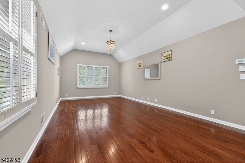 38 Grove Farm Road Pittstown, NJ 08867 - Photo 24 of 46
