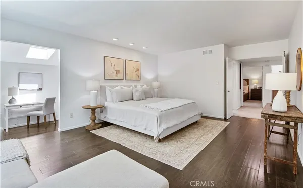 $2,199,000 | 905 Hillside Drive, Long Beach, CA 90815