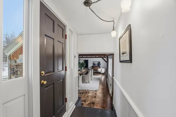 $1,149,900 | 100 Main Street, Ashburnham, MA 01430