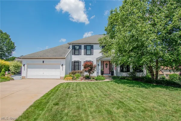 $369,000 | 478 Amberwood Drive, Akron, OH 44312