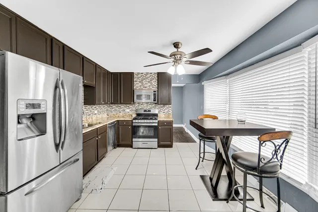 $270,000 | 17804 Pebblewood Lane, Hazel Crest, IL 60429