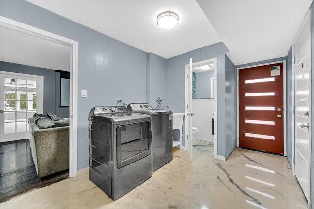 $270,000 | 17804 Pebblewood Lane, Hazel Crest, IL 60429