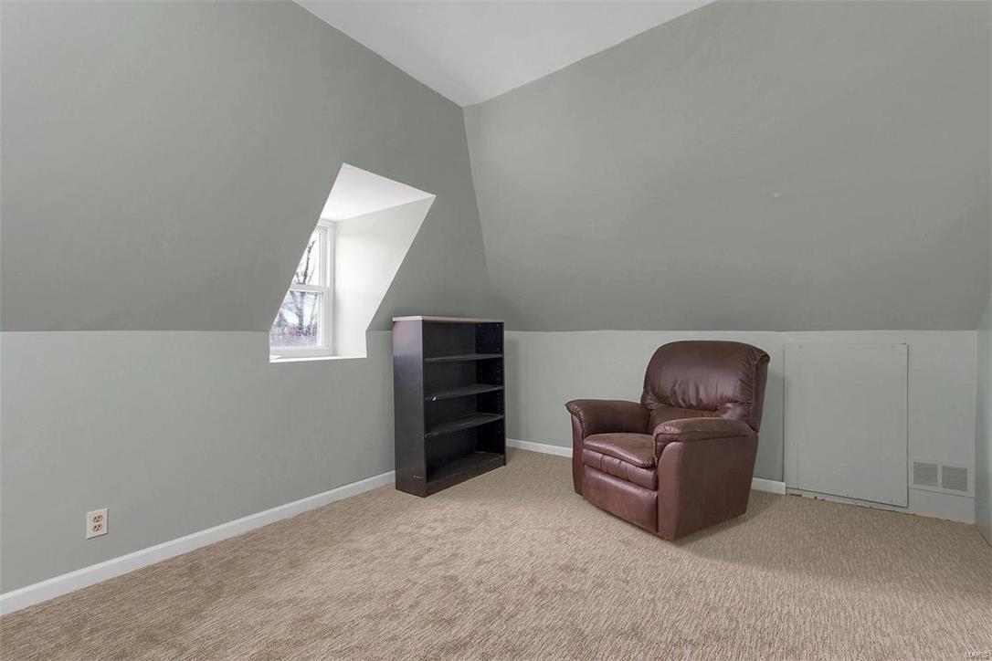 5032 Heege Road St. Louis, MO 63123 - Photo 20 of 34 Gallery Image 20