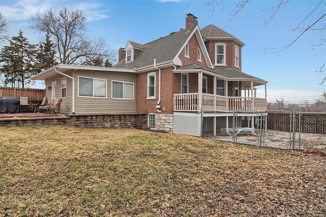 5032 Heege Road St. Louis, MO 63123 - Photo 27 of 34 Gallery Image 27