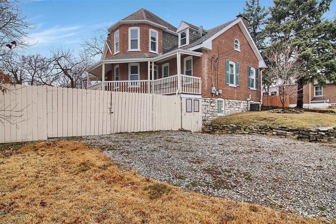 5032 Heege Road St. Louis, MO 63123 - Photo 28 of 34 Gallery Image 28