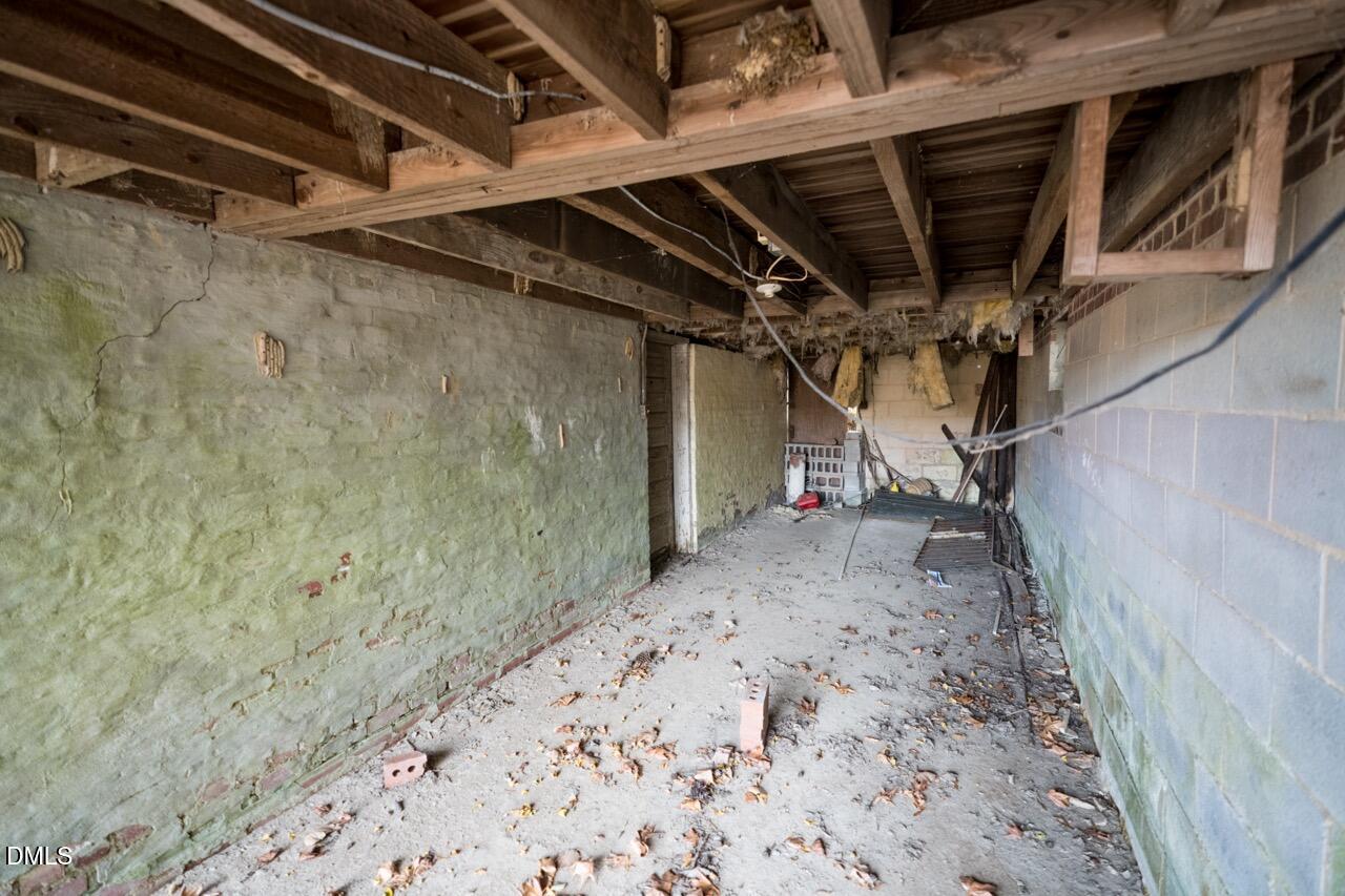 2328 Cheek Road Durham, NC 27704 - Photo 5 of 7