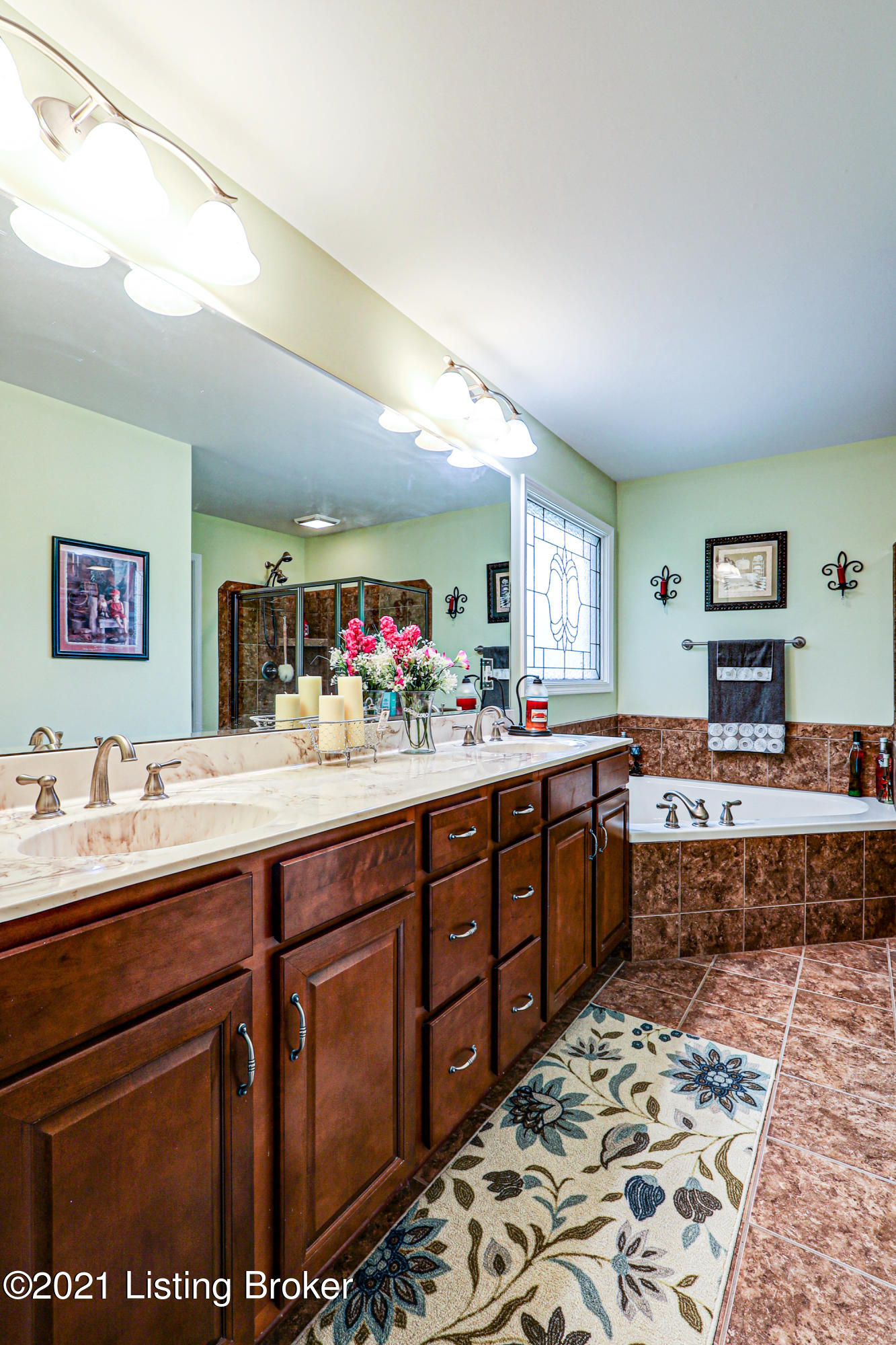 2706 Razor Ridge Court Louisville, KY 40299 - Photo 26 of 40 2706 razor ridge court (41 of 59)