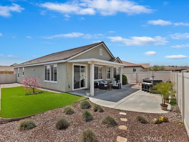 1580 Williamson Park Beaumont, CA 92223 - Photo 38 of 48 a view of a house with a patio