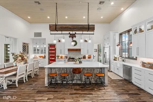 $2,250,000 | 5296 Linton Cutoff Road, Benton, LA 71006