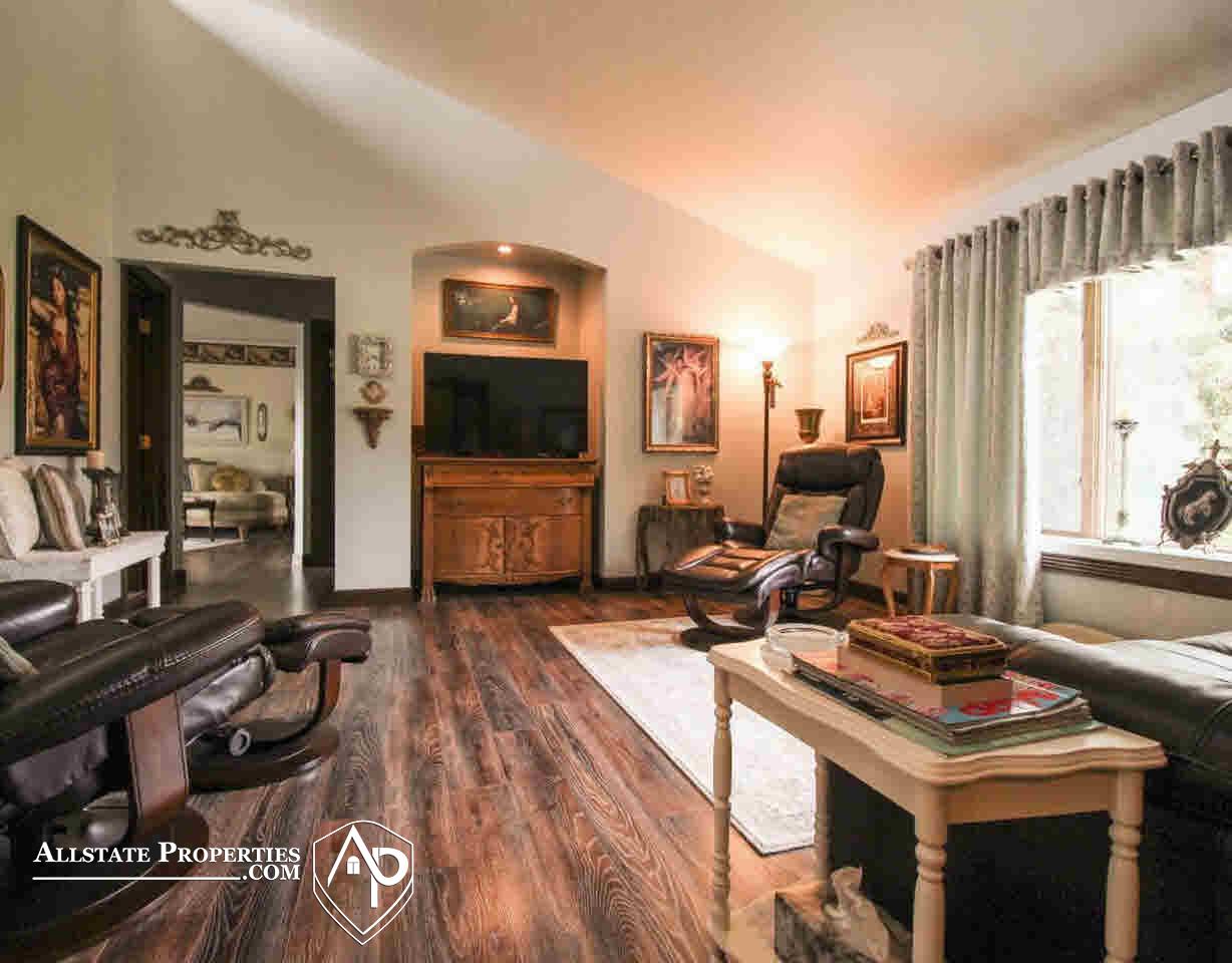 7470 East Potter Road Davison, MI 48423 - Photo 6 of 43 21360196-5.JPG
