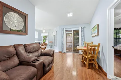 $274,999 | 608 Tyson Terrace, Unit 8, Venice, FL 34285