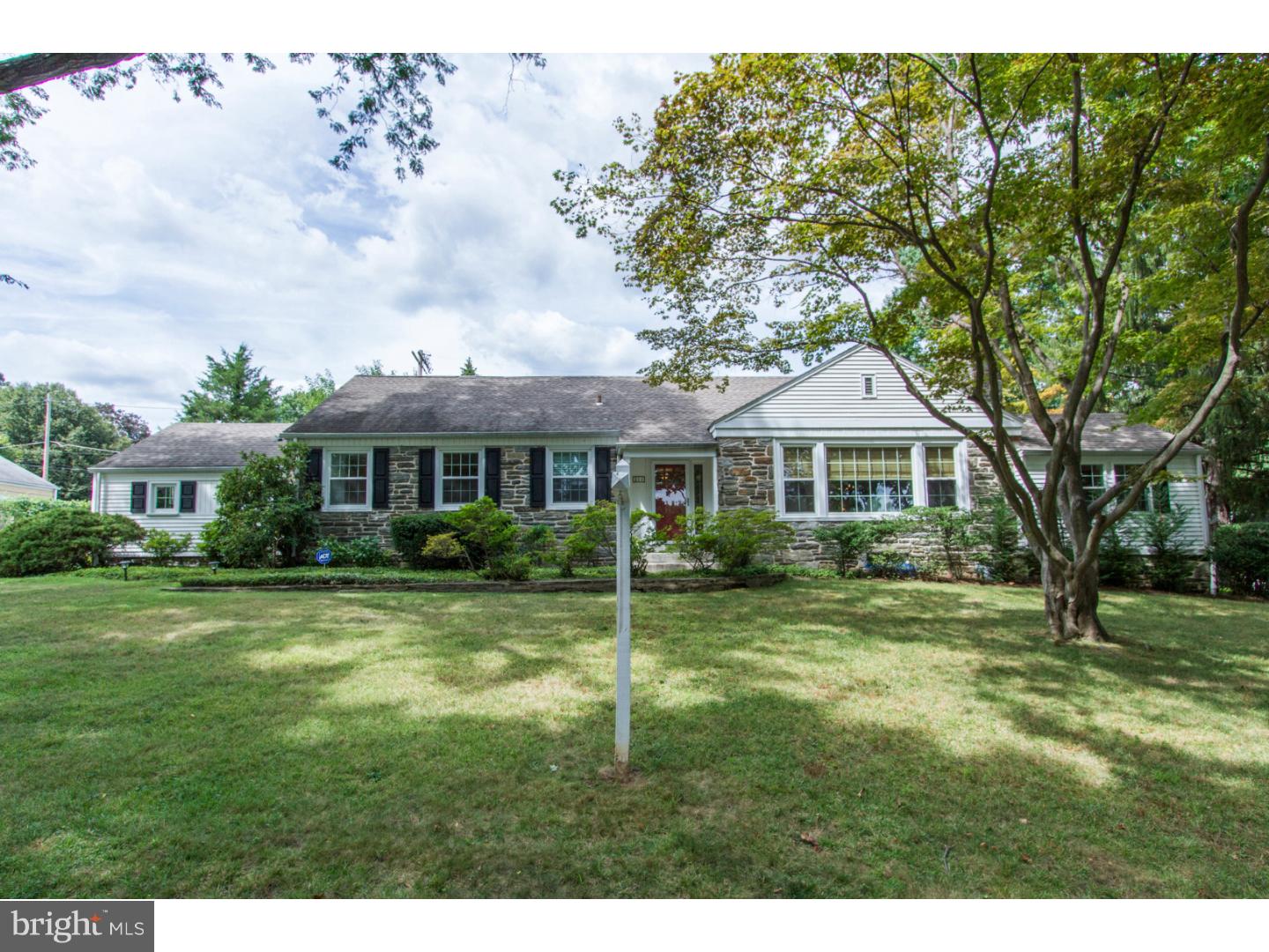 911 Nicholson Road Wynnewood, PA 19096 - Photo 1 of 25 Gallery Image 1