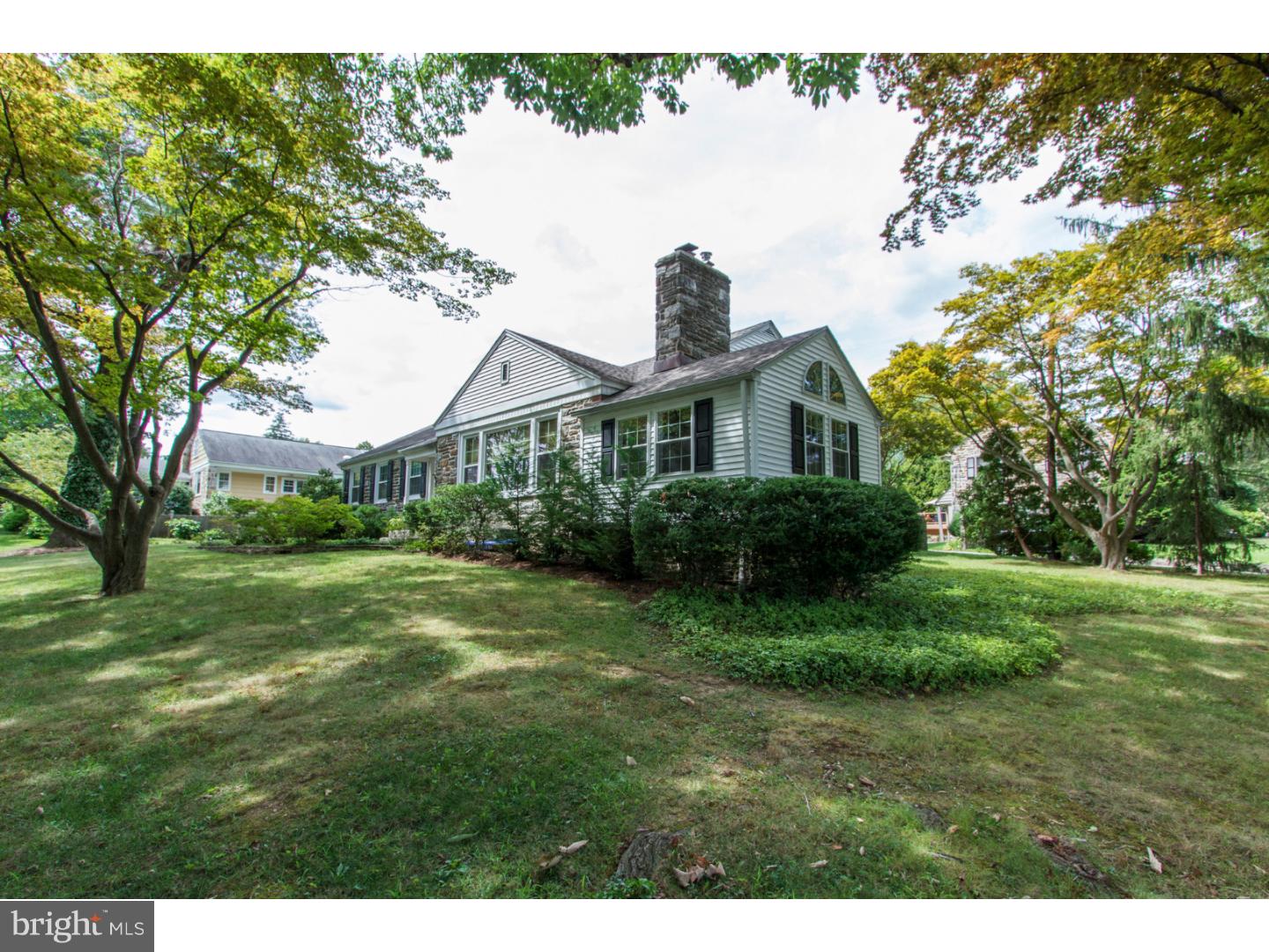 911 Nicholson Road Wynnewood, PA 19096 - Photo 3 of 25 Gallery Image 3