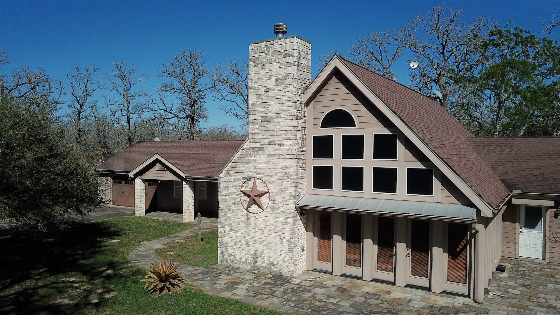 3337 Brunes Mill Road Columbus, TX 78934 - Photo 43 of 48 front view of a house with a yard