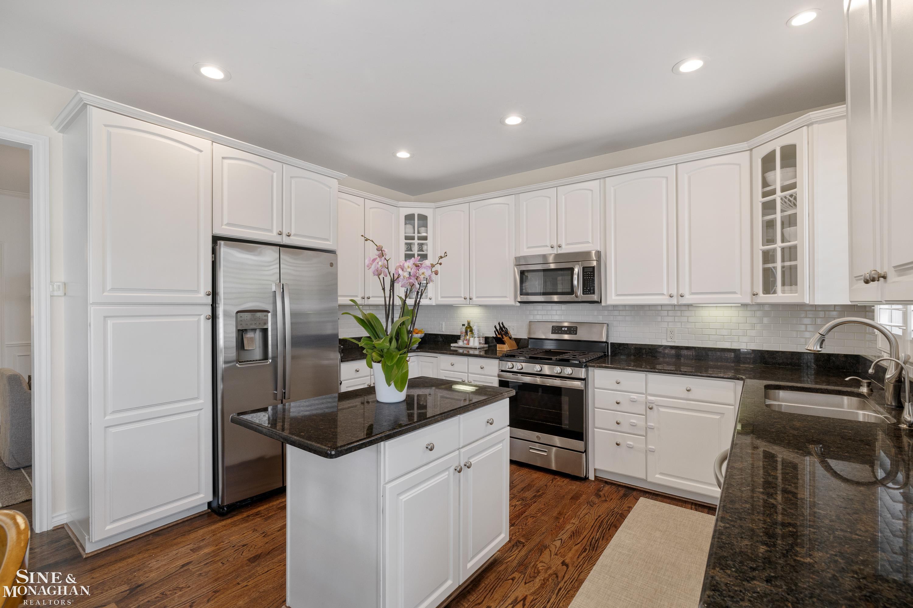 307 Taylor Avenue Rochester, MI 48307 - Photo 20 of 65 Gallery Image 20