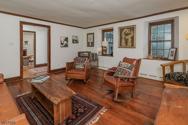 46 Poor Farm Road Pennington, NJ 08534 - Photo 11 of 38