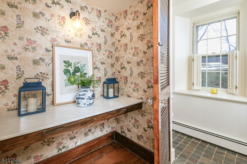 46 Poor Farm Road Pennington, NJ 08534 - Photo 17 of 38