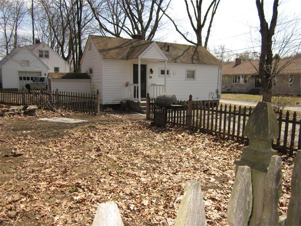 29 Wallingford Road Worcester, MA 01607 - Photo 5 of 5 Gallery Image 5