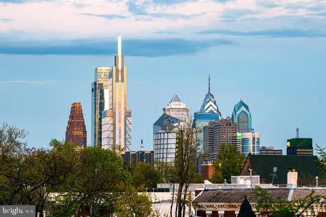 a picture of city view