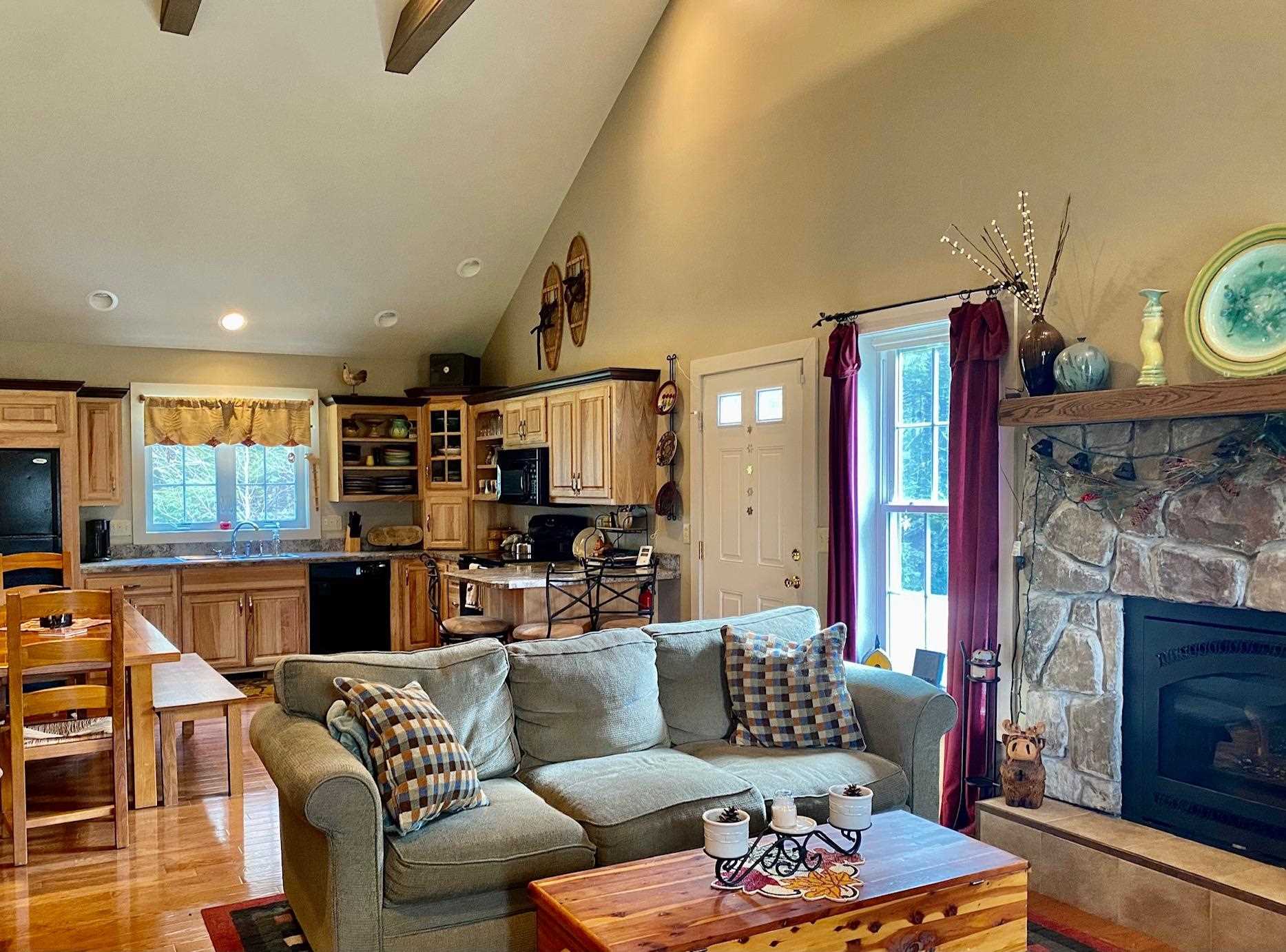 132 Kendall Farm Road Winhall, VT 05340 - Photo 10 of 19