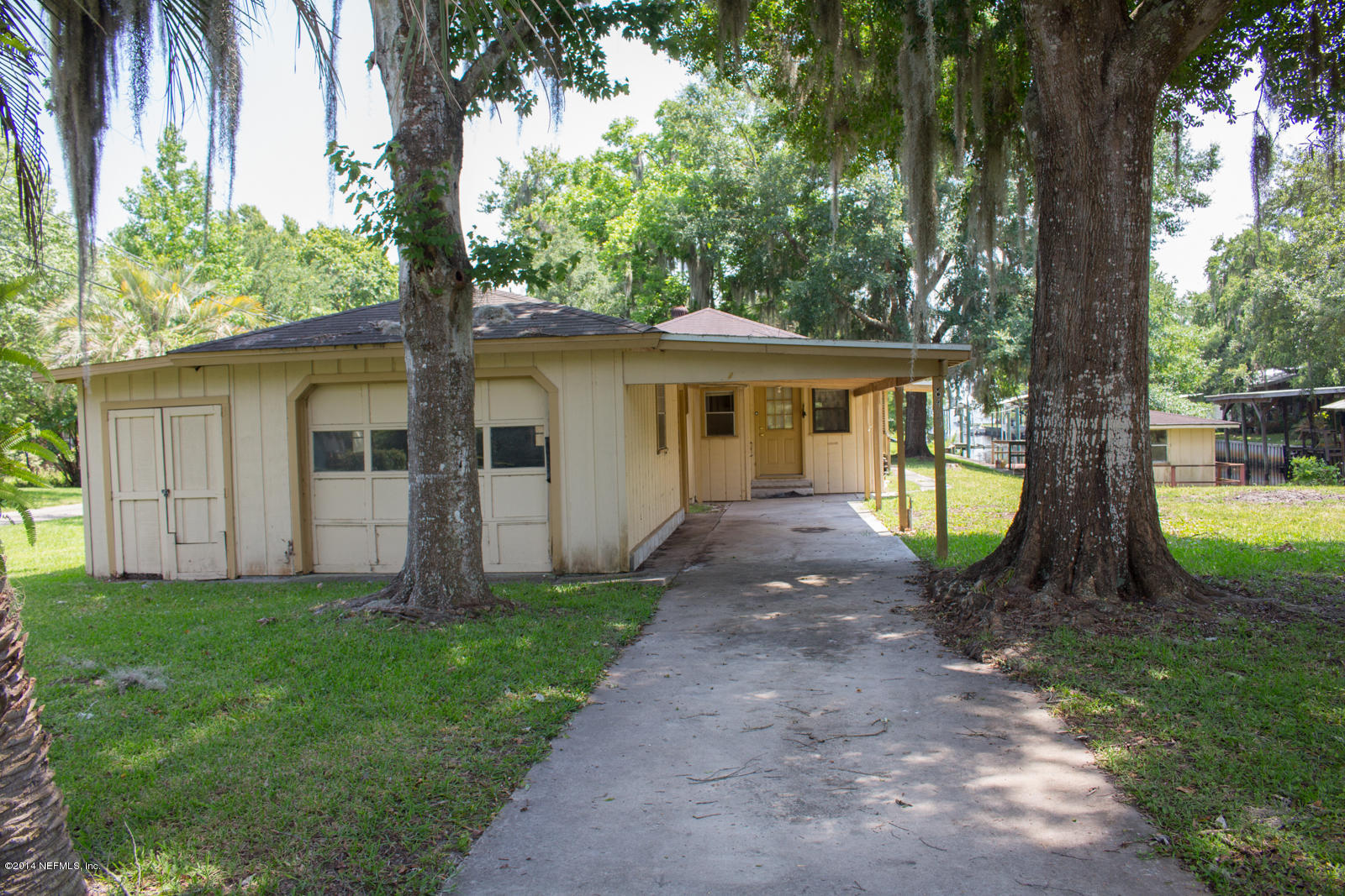 8455 Moody Canal Road St. Augustine, FL 32092 - Photo 4 of 15 IMG_5058