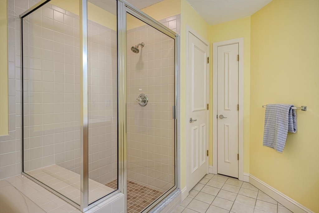 7 Wainwright Road, Unit 97 Winchester, MA 01890 - Photo 25 of 42 Gallery Image 25