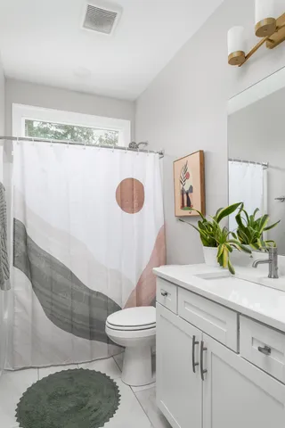 $514,000 | 10 Snow Line Lane, Ooltewah, TN 37363