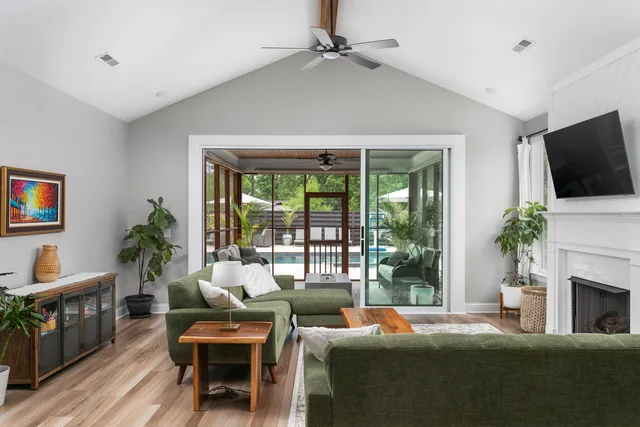 $514,000 | 10 Snow Line Lane, Ooltewah, TN 37363