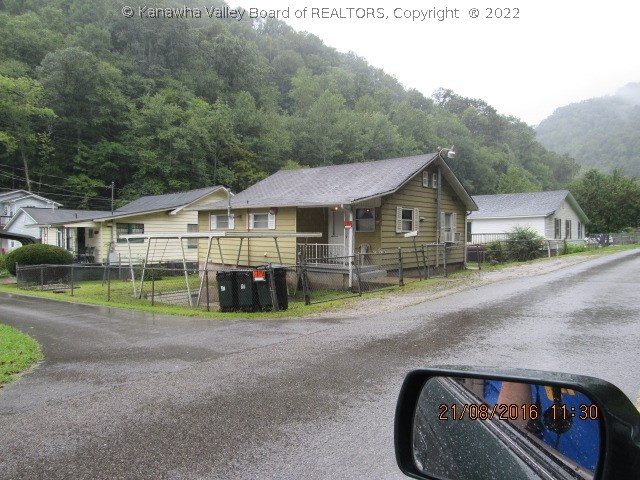 2299 Whitman Creek Road Logan, WV 25601 - Photo 2 of 10 Gallery Image 2