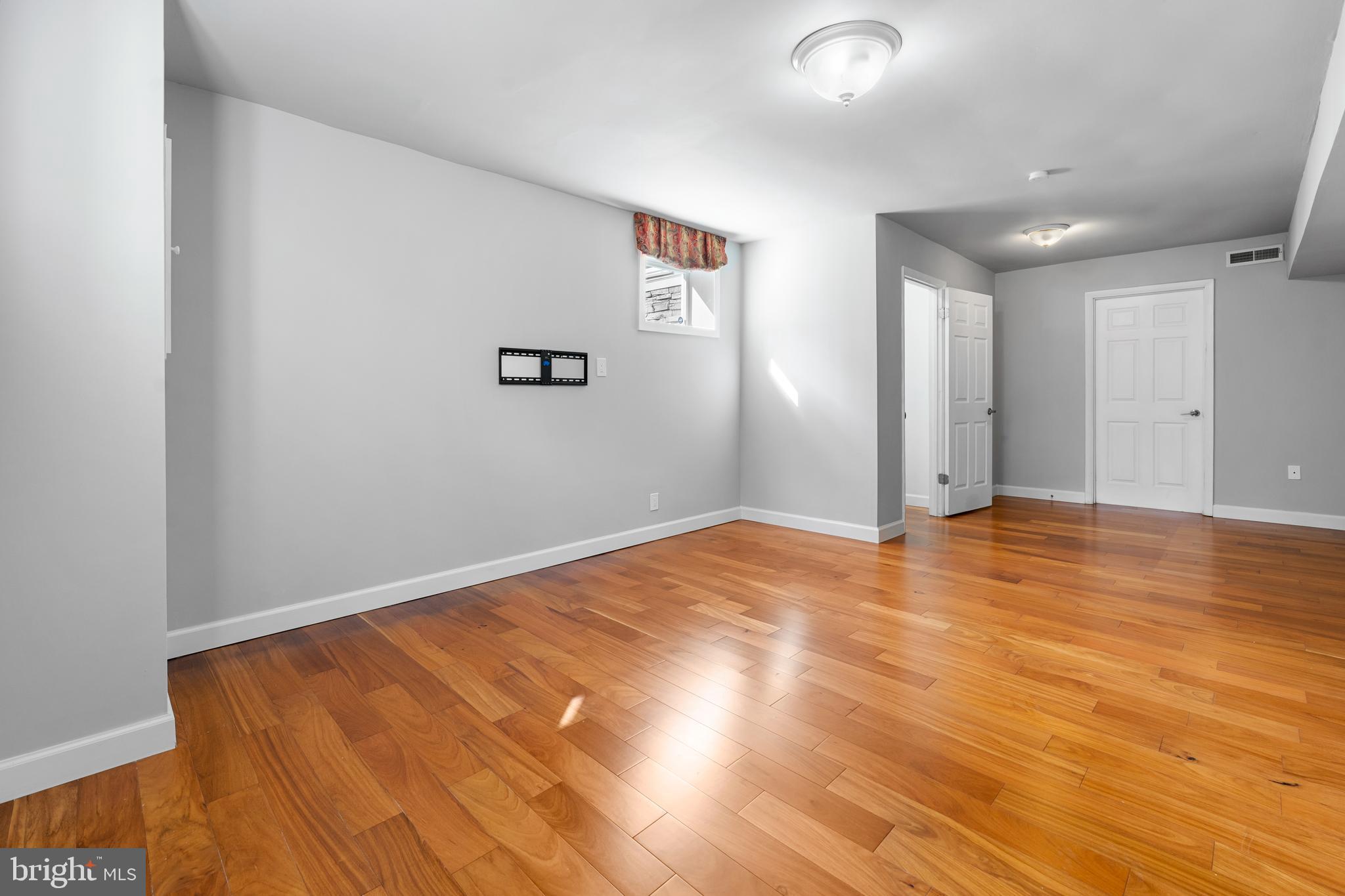 14204 Bennett Road Silver Spring, MD 20906 - Photo 26 of 34