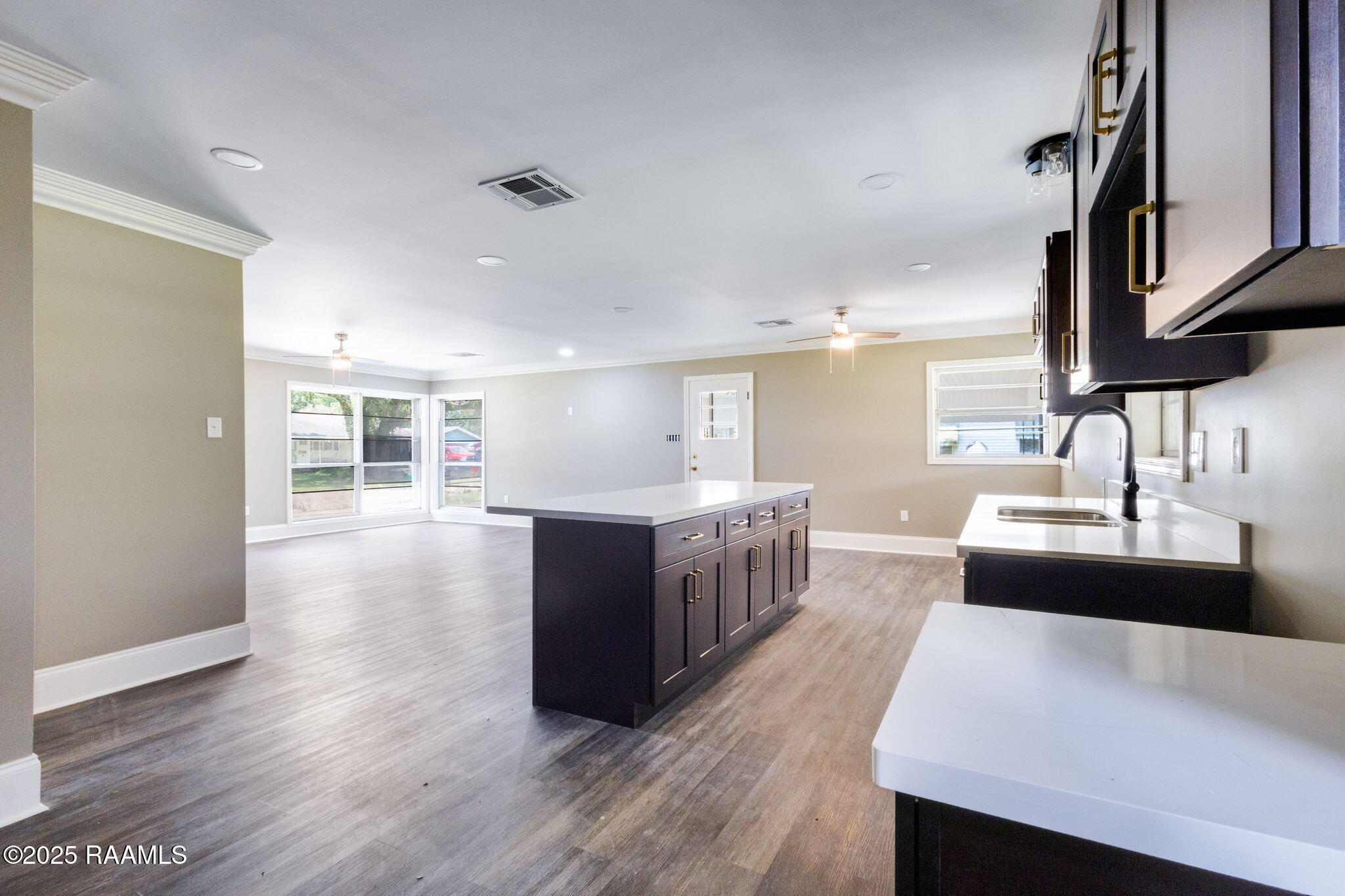 309 North Reed Street Ville Platte, LA 70586 - Photo 6 of 16 5-web-or-mls-309 N Reed St-4