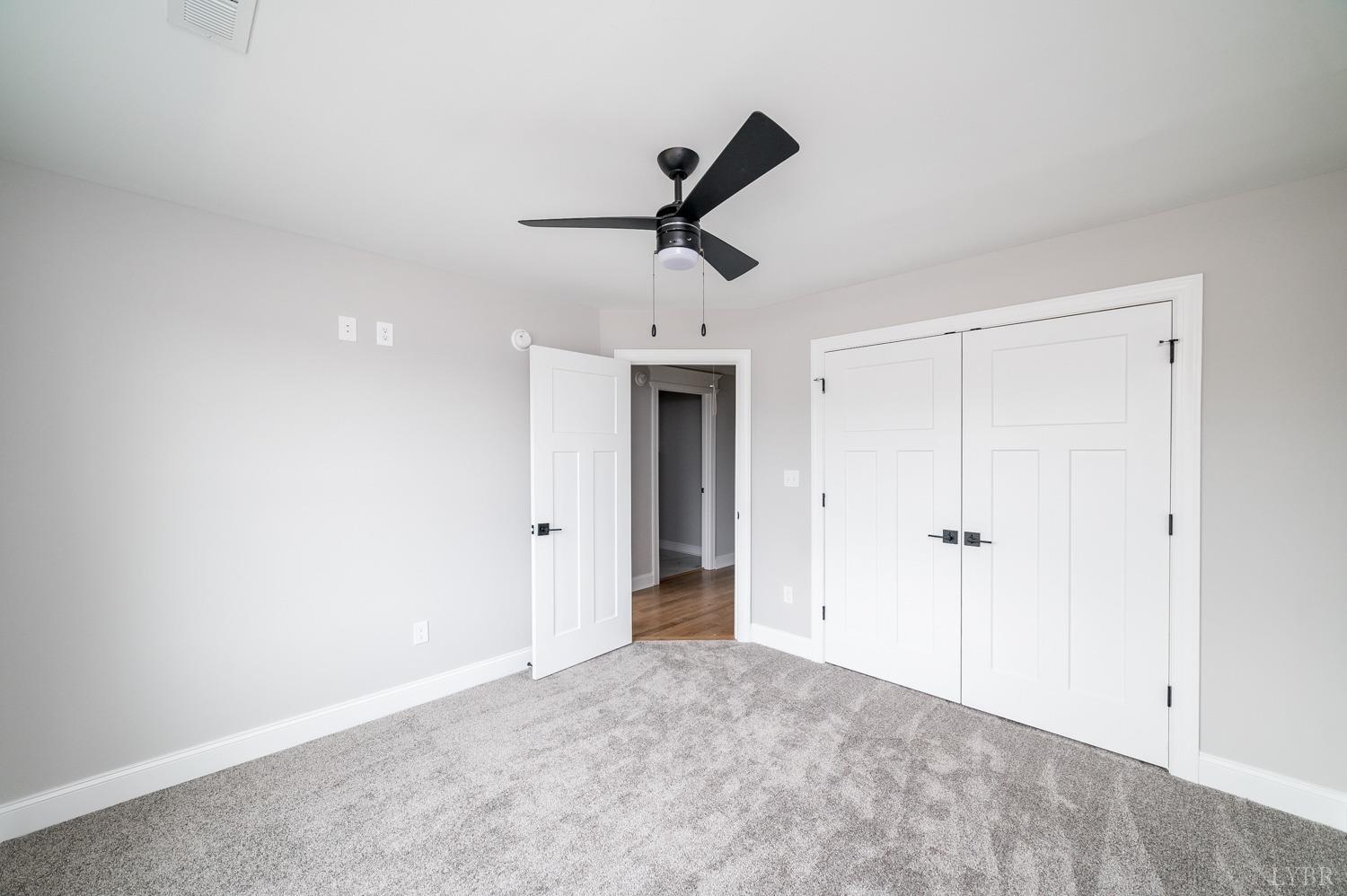 1073 South Westyn Loop Forest, VA 24551 - Photo 32 of 66