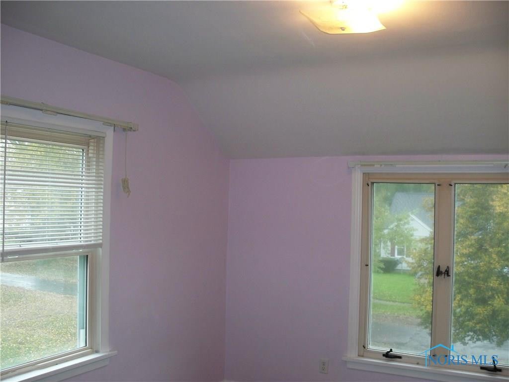 834 Cuthbert Road Toledo, OH 43607 - Photo 10 of 12 Gallery Image 10