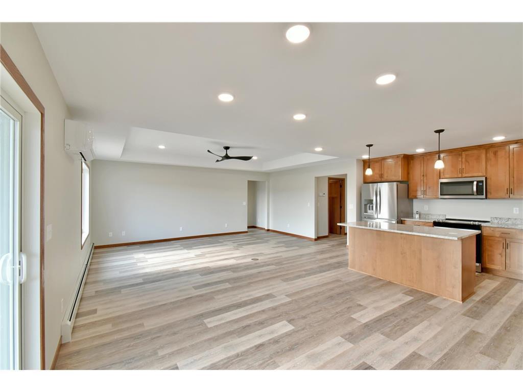 404 11th Street Southeast Freeport, MN 56331 - Photo 5 of 18
