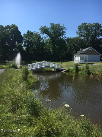 $368,000 | 107 Kelly Circle, Guilderland, NY 12009