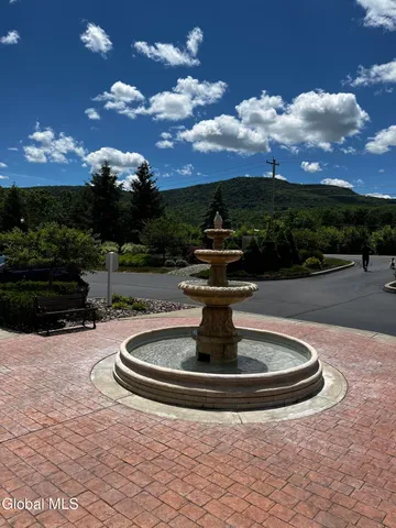 $368,000 | 107 Kelly Circle, Guilderland, NY 12009