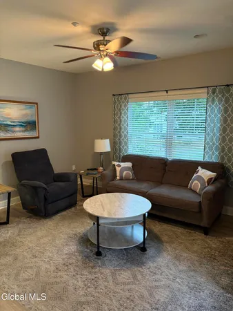 $368,000 | 107 Kelly Circle, Guilderland, NY 12009