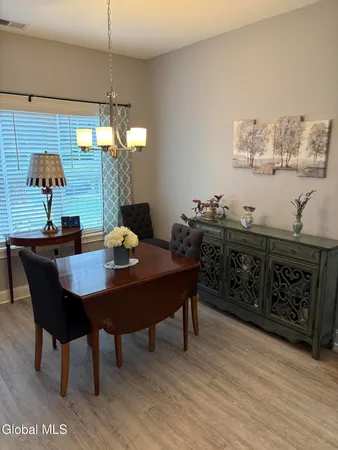 $368,000 | 107 Kelly Circle, Guilderland, NY 12009