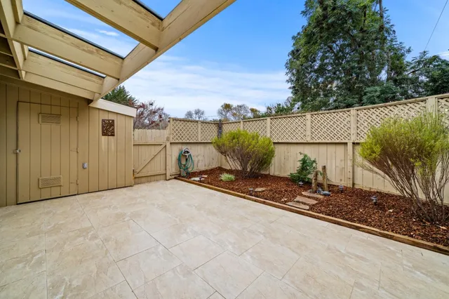 $650,000 | 16 Hacienda Carmel, Carmel, CA 93923