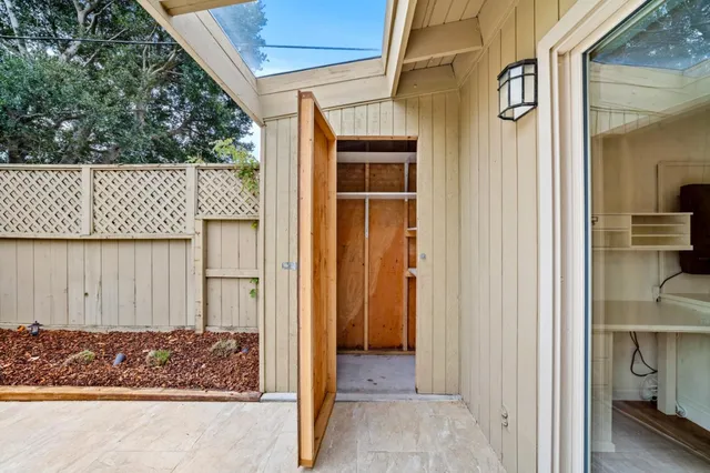 $650,000 | 16 Hacienda Carmel, Carmel, CA 93923