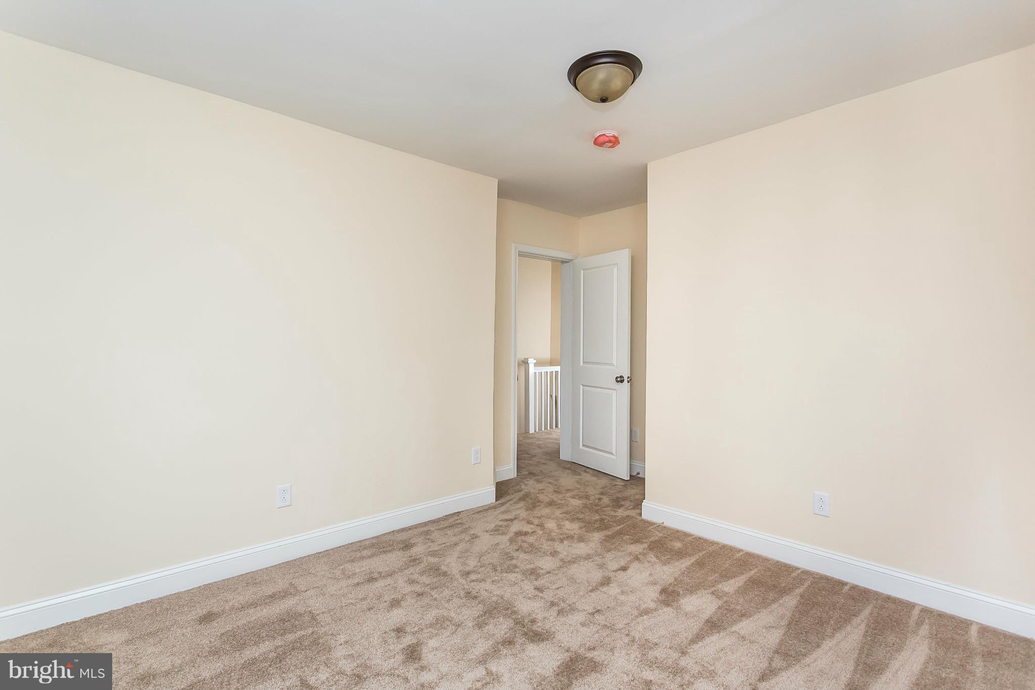 1016 North Woodington Road Baltimore, MD 21229 - Photo 17 of 27 Bedroom