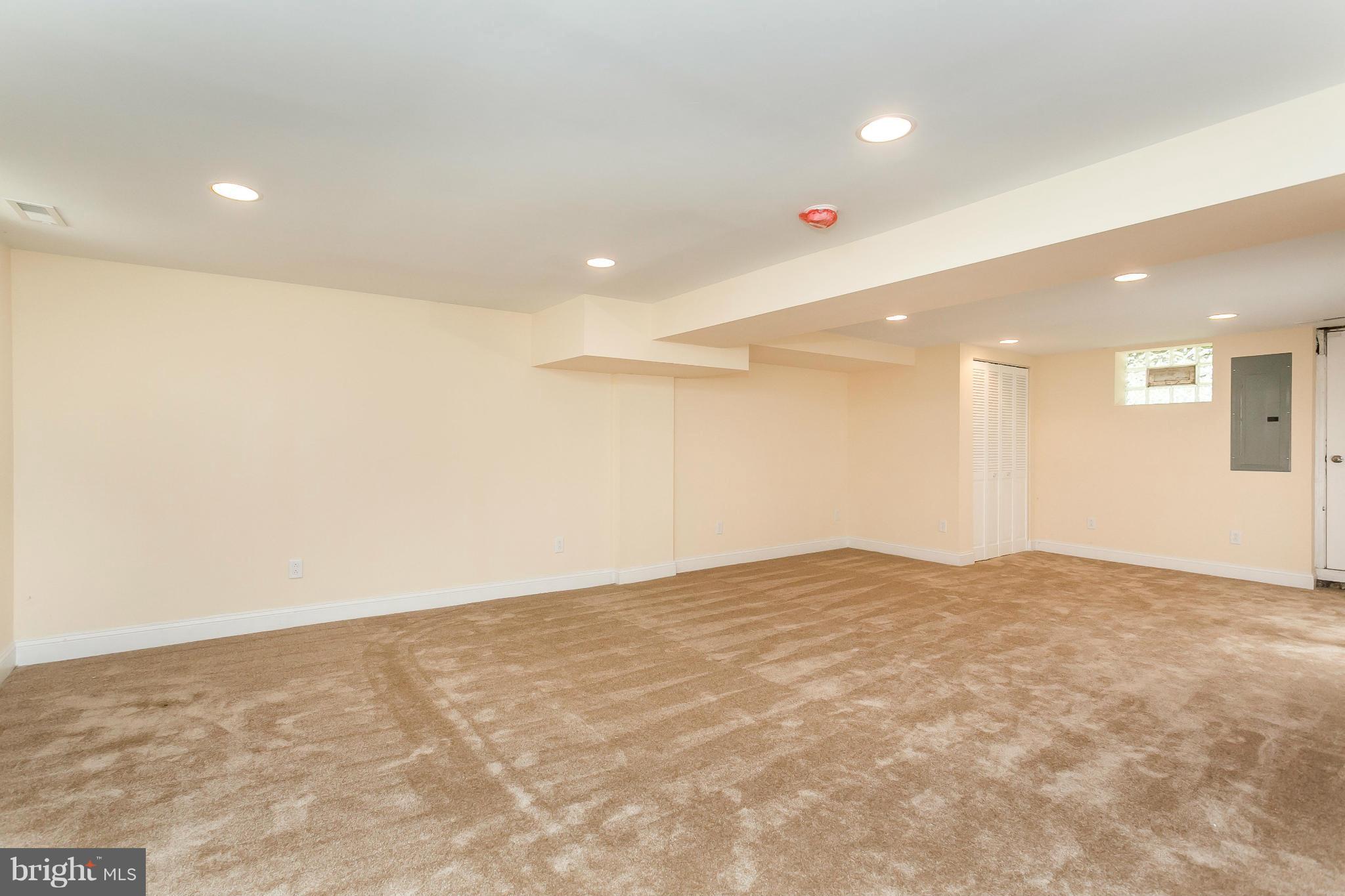 1016 North Woodington Road Baltimore, MD 21229 - Photo 20 of 27 Basement